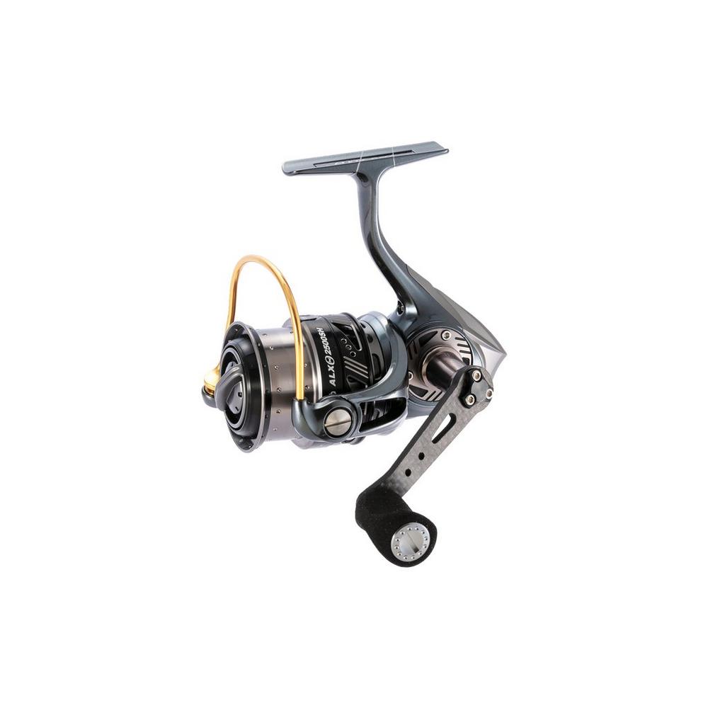 Daiwa Reel Fuego - ABU GARCIA Revo ALX THETA Spinning